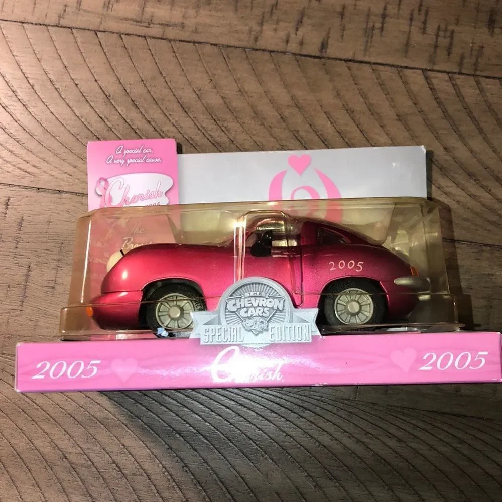 NIB Chevron Cars’ 2005 ‘Cherish’ Special Edition Car. Retro Fun 🤩 🚙 🚘 🚗